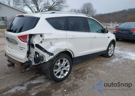 2015 Ford Escape Titanium from USA, damaged, VIN 1FMCU9J92FUB17692